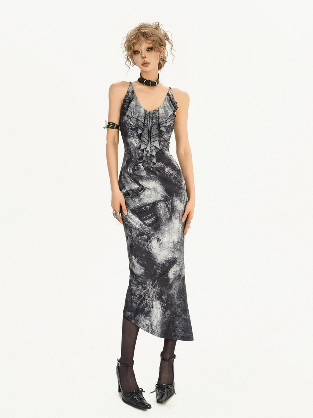 Nico Molly Flattering Chic High Waist V-neck Spaghetti Strap Office Ink Print Midi Dresses