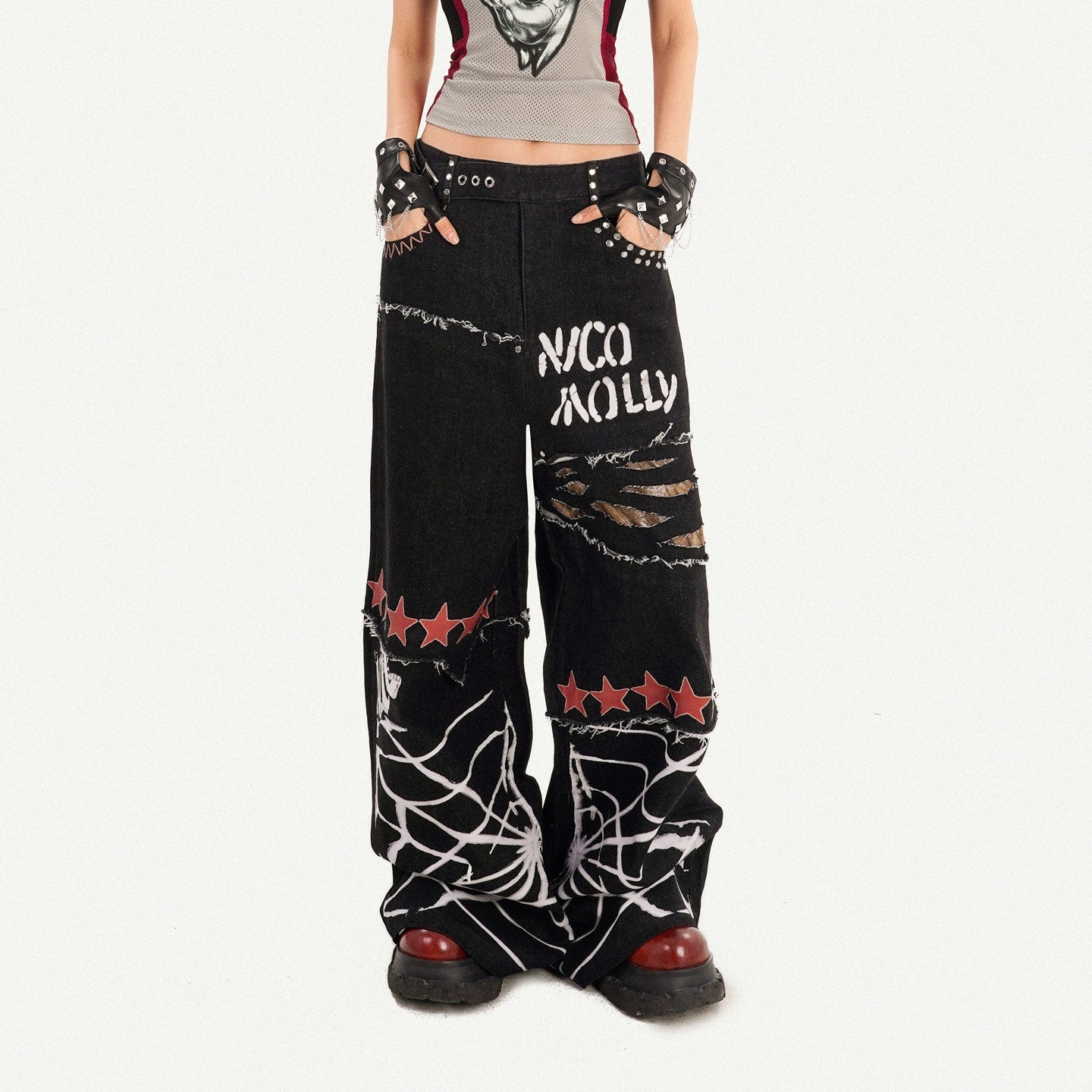 Nico_Molly_Ripped_Natural_Waist_Relaxed_Button_Fly_Letter_Black_Women_Wide_Leg_Jeans_MISSTT