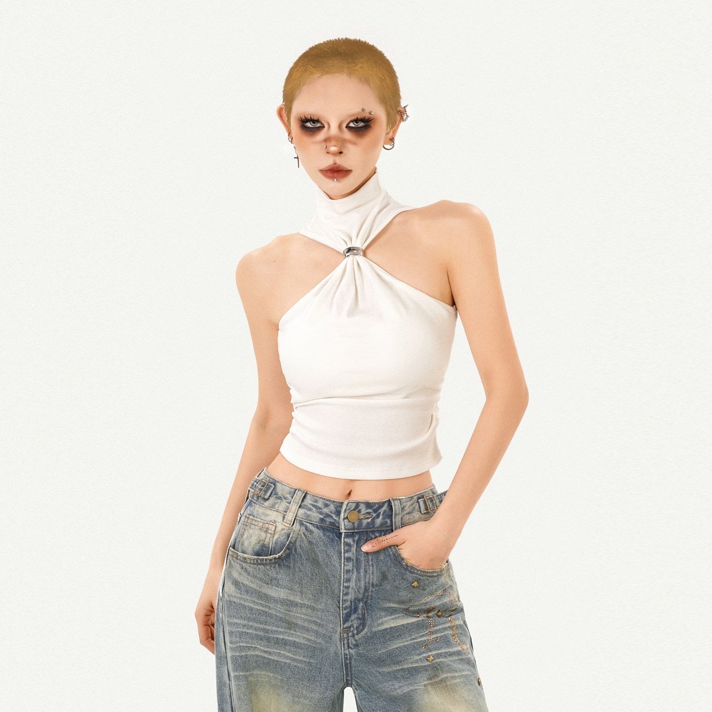 Nico_Molly_Padded_Halter_Slim_Fit_Street_Style_Casual_Outerwear_Women_Solid_Camisoles_MISSTT