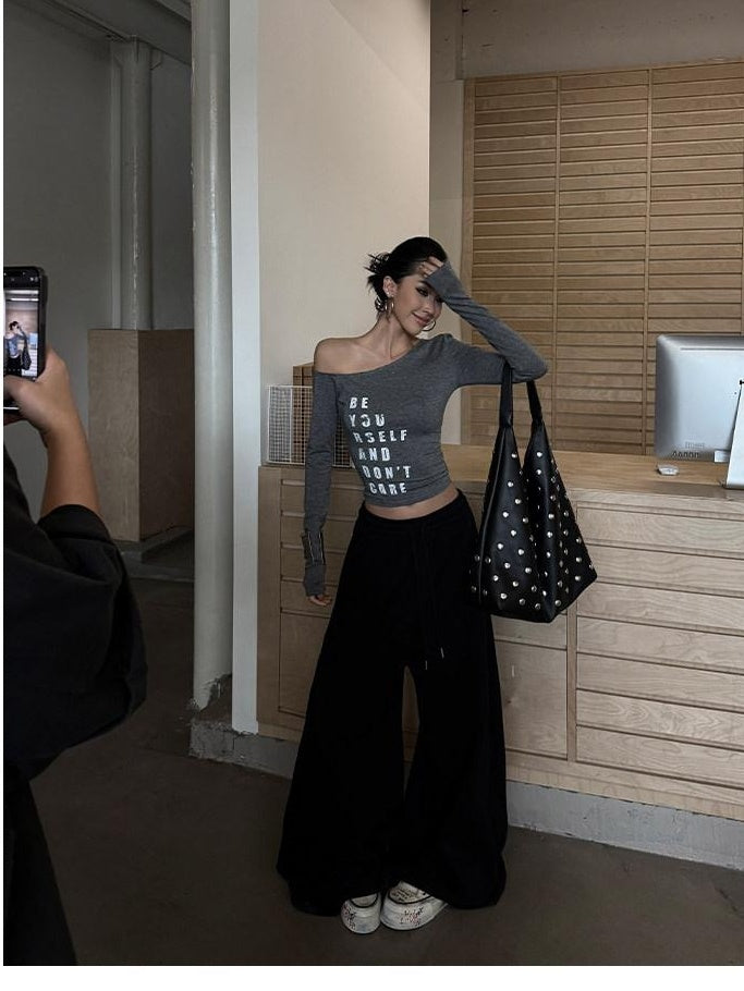 ZERO Soft Cotton Letter Print Casual Slim Asymmetric Neck Black Long Sleeve Crop Tops
