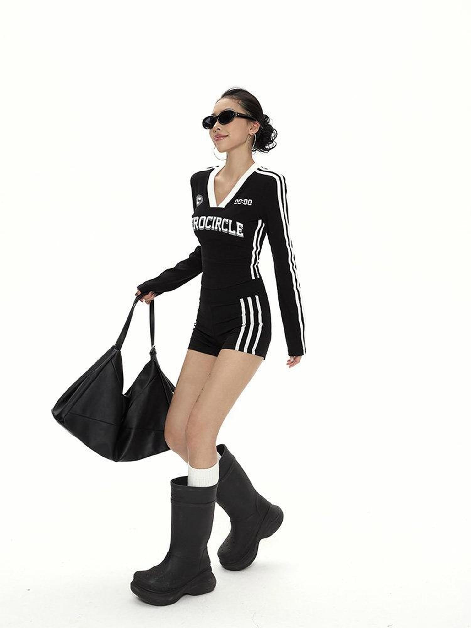 ZERO Slim Fit Black Cropped Cotton Printed Sexy Girl Casual Long Sleeve T-Shirts