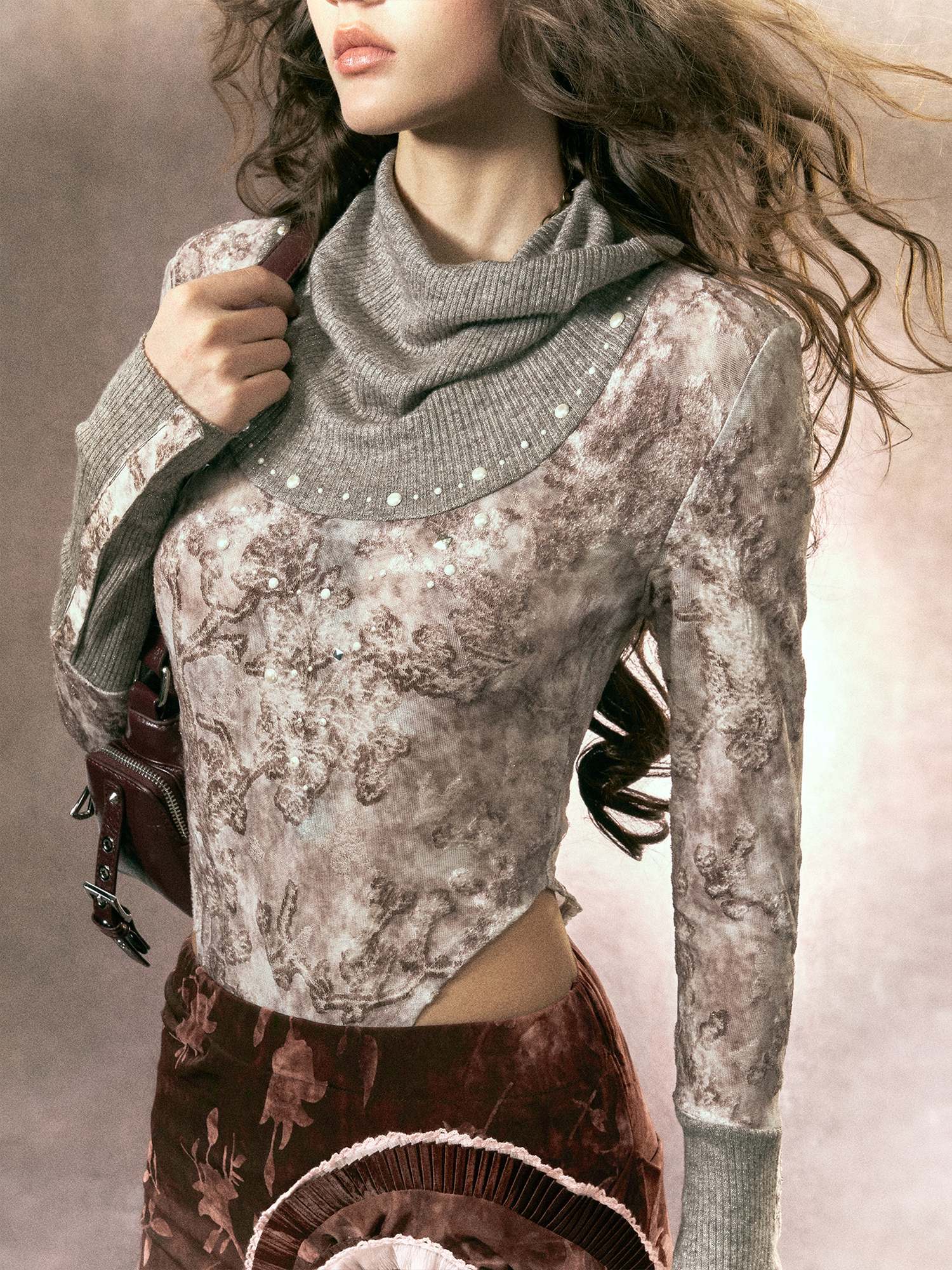 OfAkiva Soft Knit Collared Slim Fit Long Sleeve Women Grey Pink Top & Skirt Sets