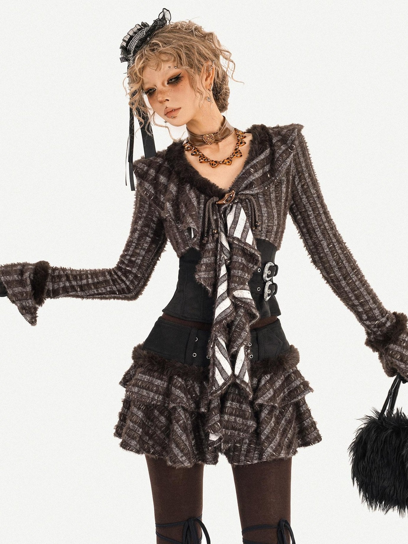 Nico Molly Colorfast Slim Cinched Patchwork V-neck Striped Knit Women Top & Skirt Sets