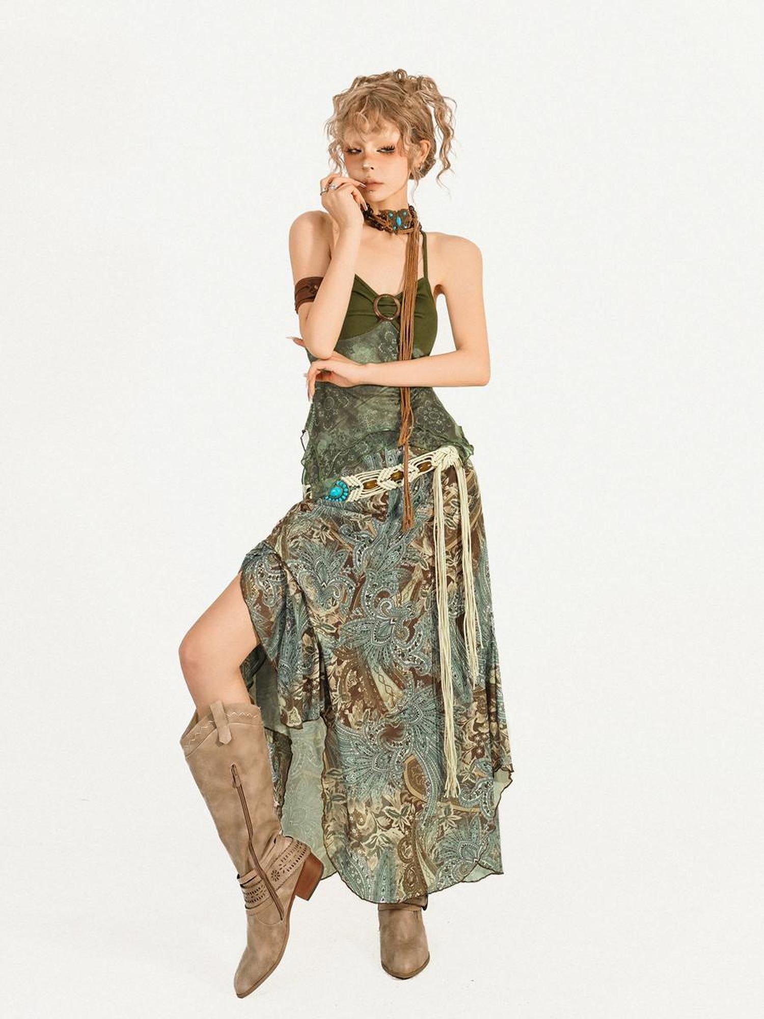 Nico Molly Floral Patchwork V-neck Slim Fit Sleeveless Women Printed Green Top & Skirt Sets
