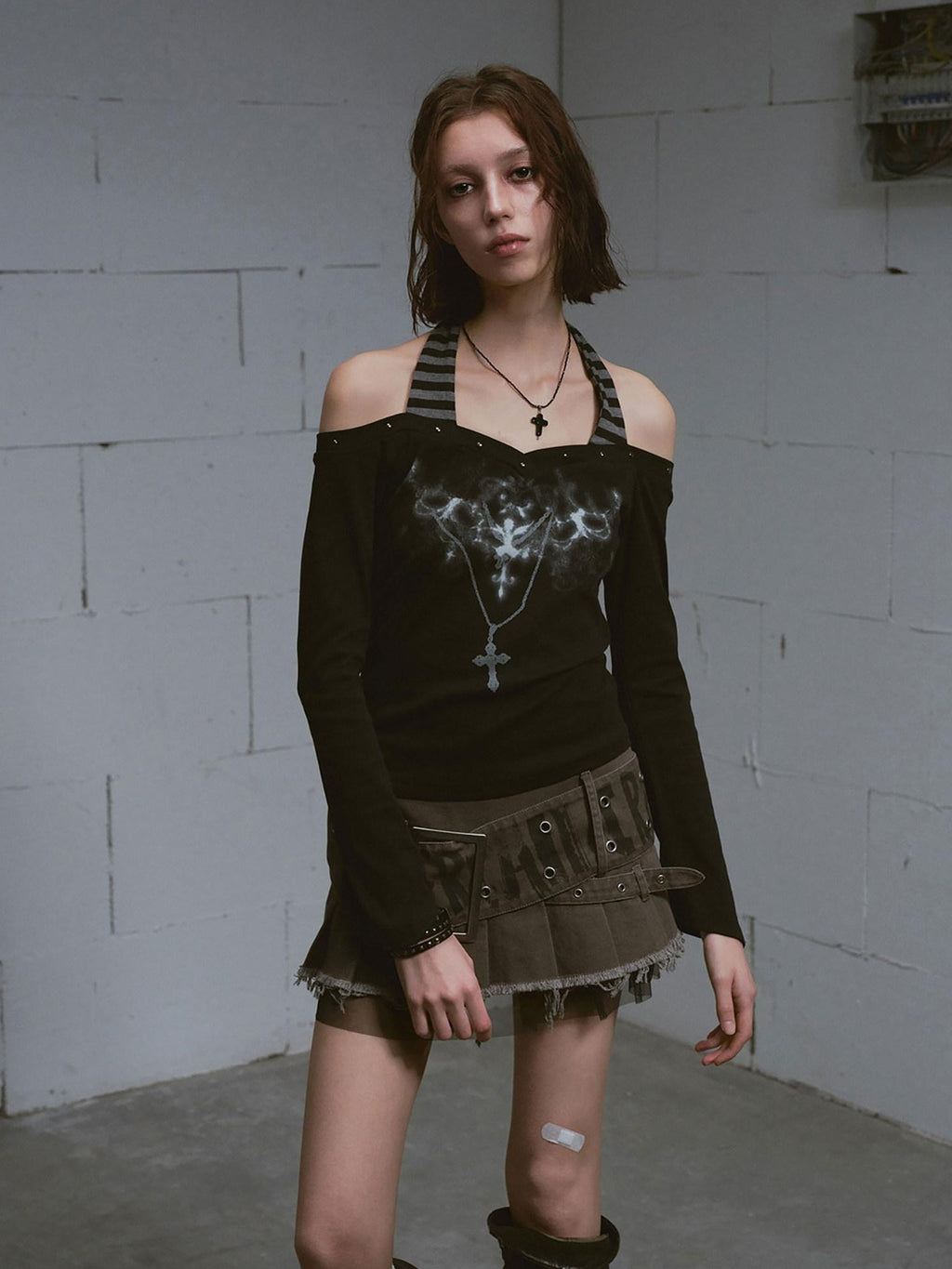 Cest Nous Printed Slim Street Punk Long Sleeve Straight Neck Women Haltercroptops