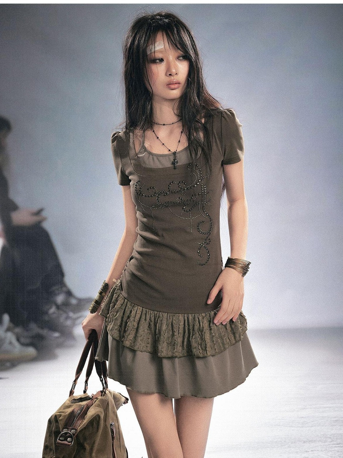 Cest Nous Rhinestone Patchwork Faux Two Piece Short Sleeve Women Sage Green Minidresses