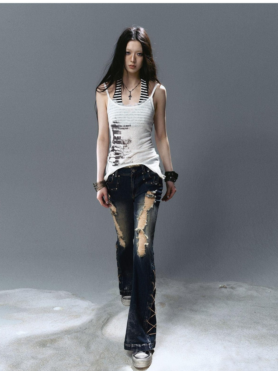 Cest Nous Viscose Stretch Halter Neck Slim Fit Street Women Printed Patchwork Camisoles